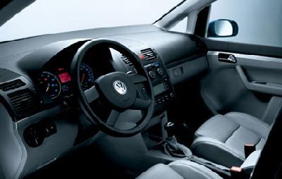 Fotky: Volkswagen Touran (foto, obrazky)