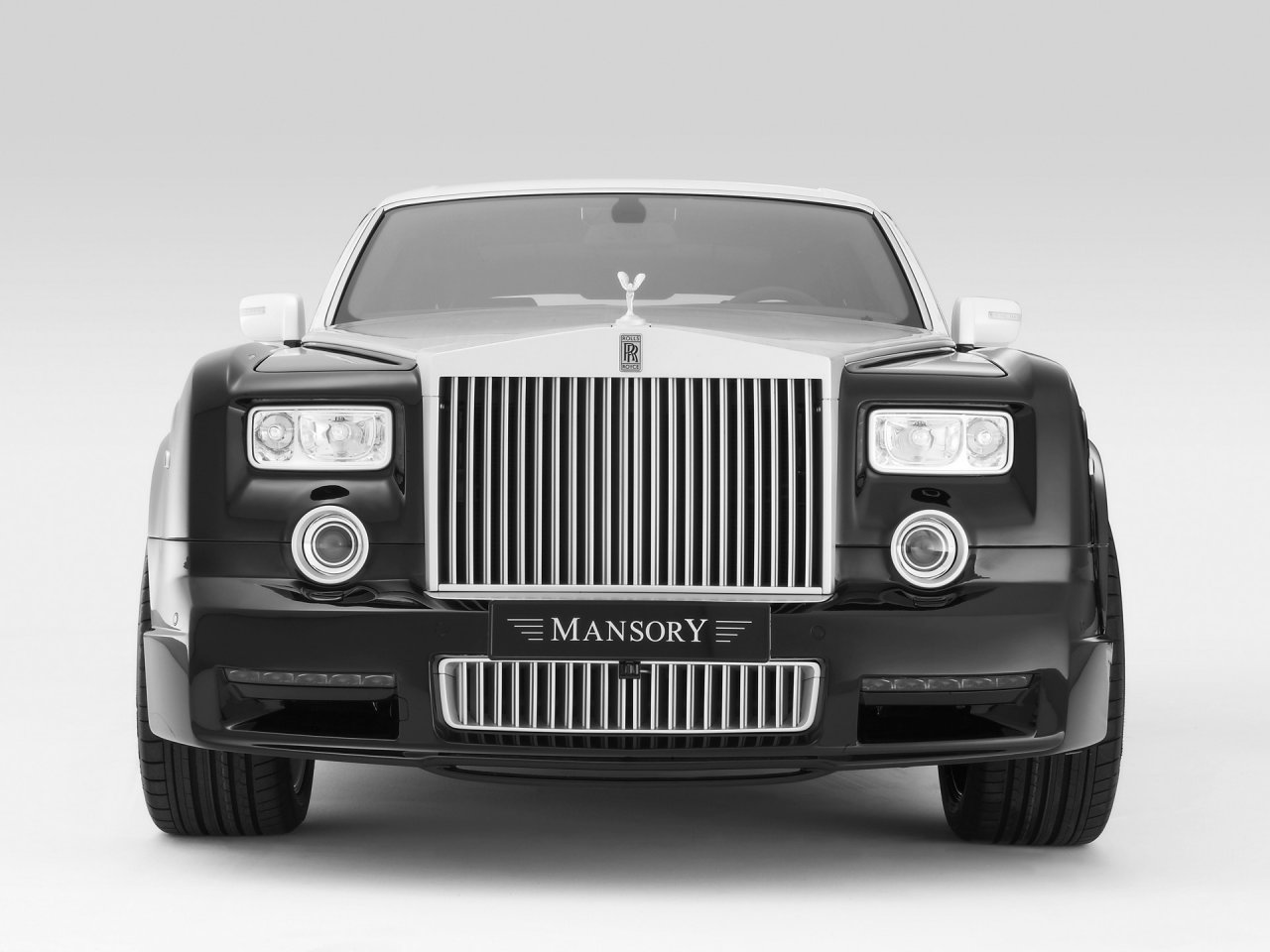 Foto: Mansory Rolls Royce Phantom Conquistador Front (2008)