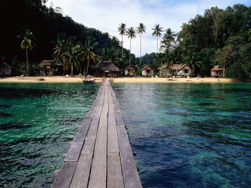 Foto: Main Port Of Wakai, Togian Islands